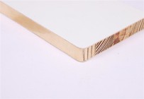 4x8 Triplek Rated Apui